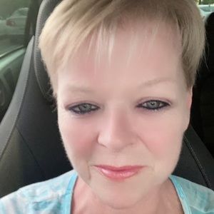 Meet your Posher, Kathleen